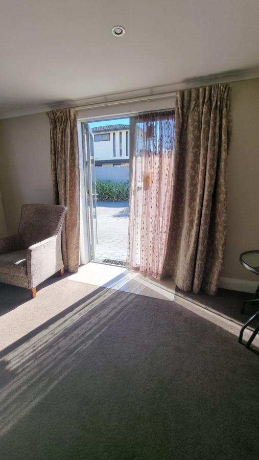 The Mews Oamaru Motel Ngoại thất bức ảnh
