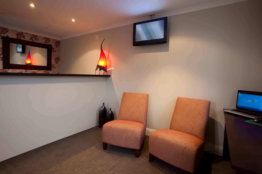 The Mews Oamaru Motel Ngoại thất bức ảnh