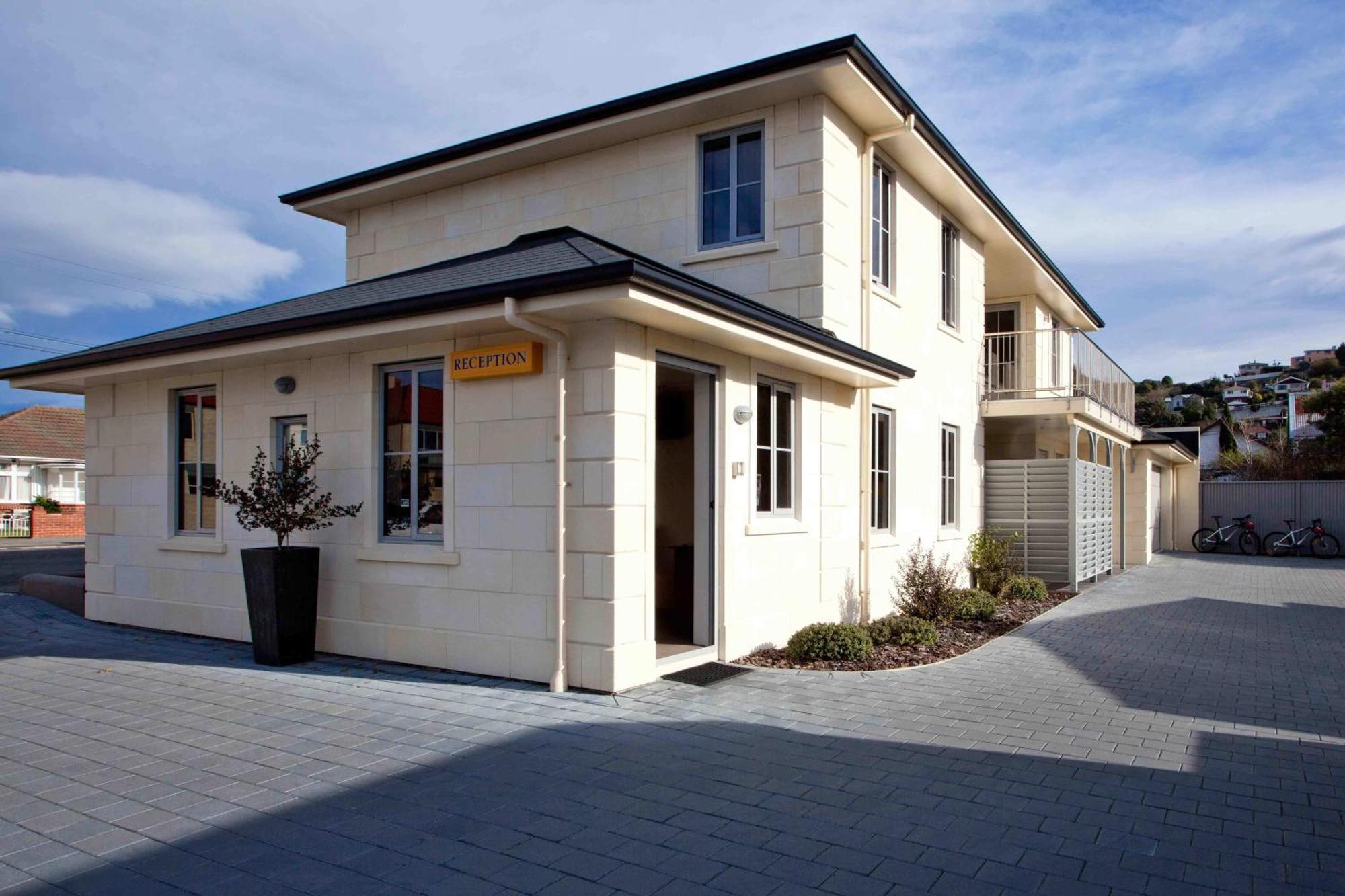 The Mews Oamaru Motel Ngoại thất bức ảnh